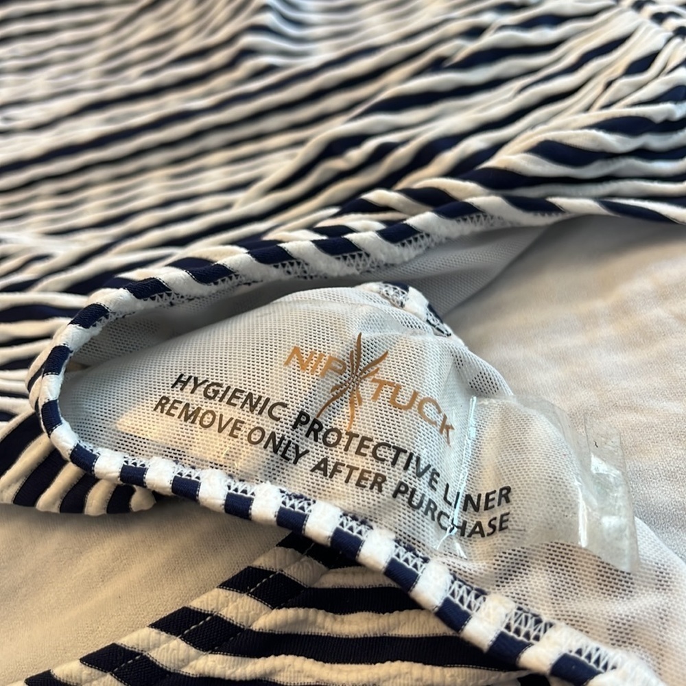 BOND EYE ONE PIECE SWIMSUIT Nip Tuck Shirred Maillot Stripe Size 10 NWT - Picture 9 of 10